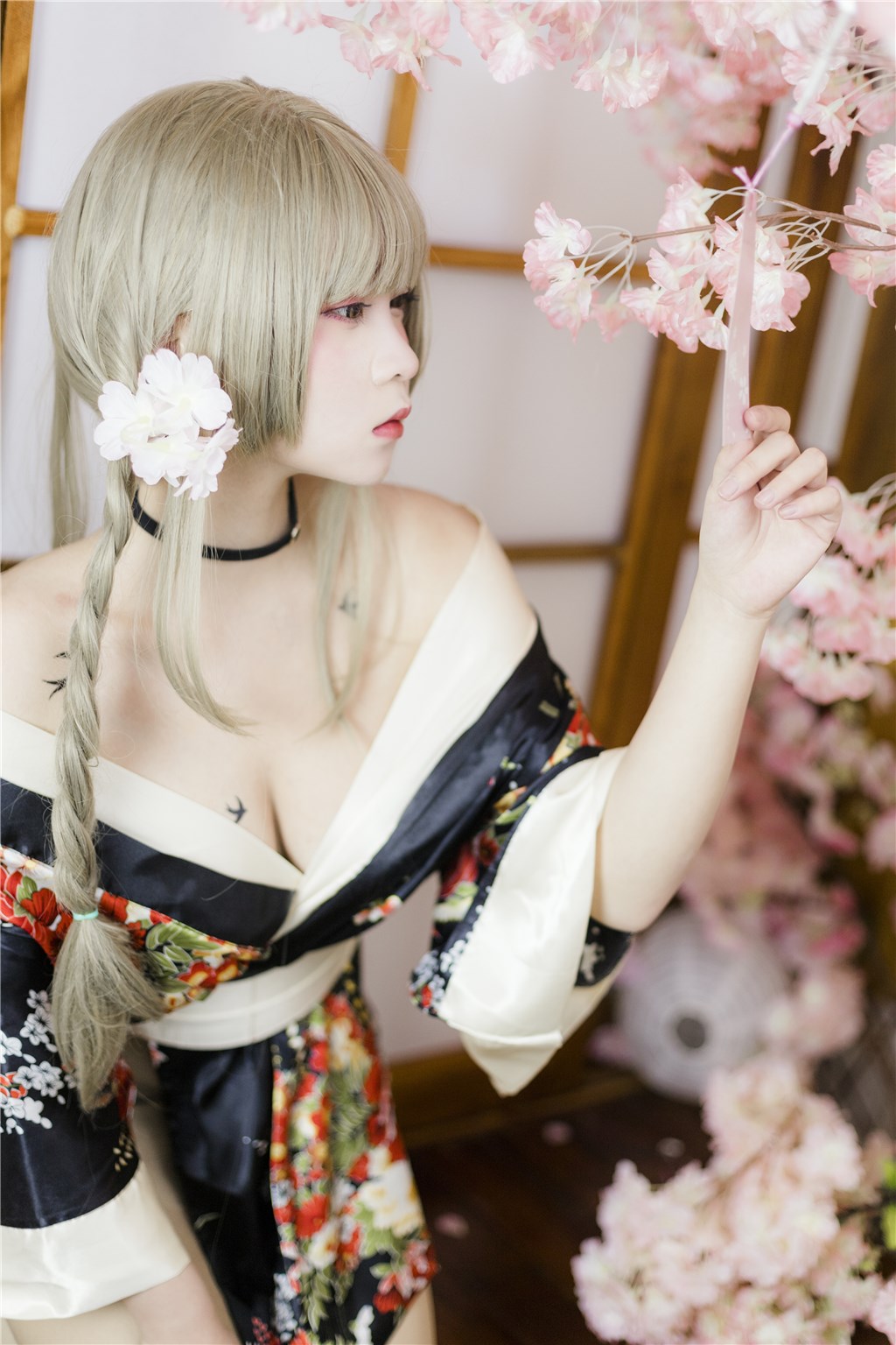 91爆料夜色禁情传：91网页版记录下91黑料大事件中每一道撩人火花的秘密